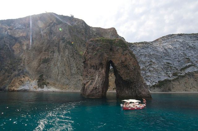 From Rome: Ponza Island Day Trip with Boat Excursion - Meeting at Caffè Cestia near Piramide
