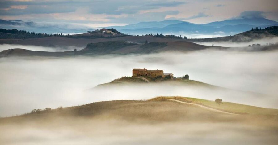 From Siena: Pienza and Montepulciano Small-Group Tour - Pienza and the idea of a planned town