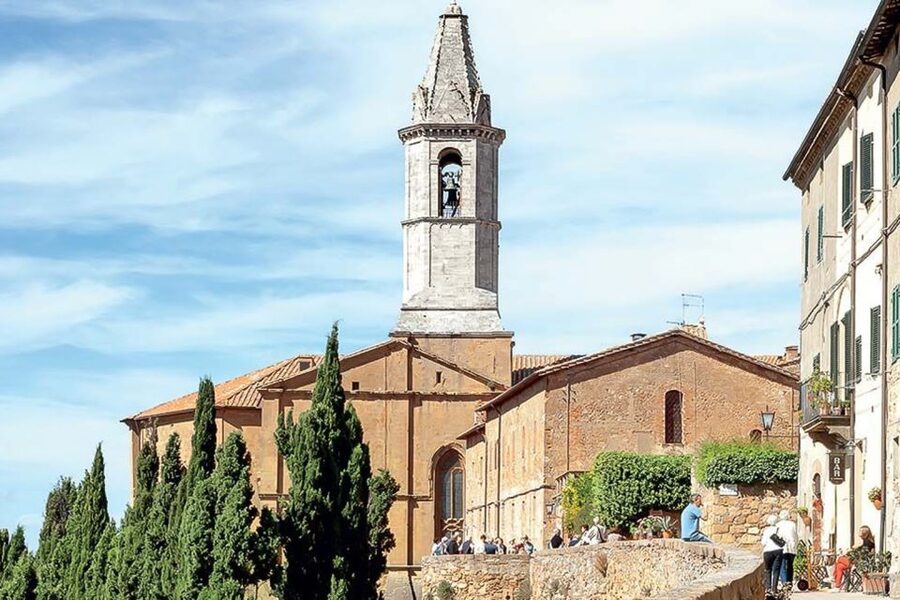 From Siena: Tuscany Hills Wine Tour - The first tasting near Monteriggioni