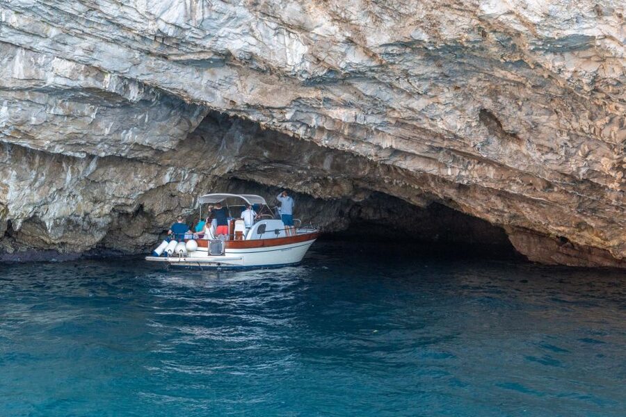 From Sorrento: Capri Island Day Trip with Boat Cruise - Sorrento’s coast, Roman ruins, and the first 30 minutes