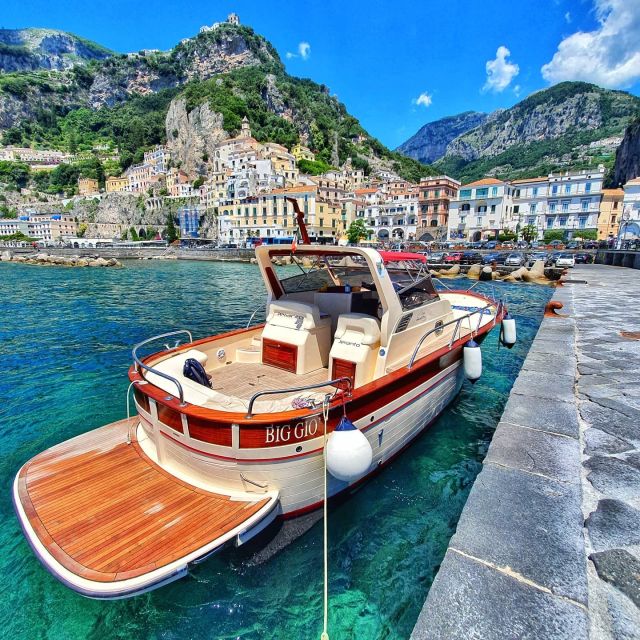From Sorrento: Positano and Amalfi Boat Trip with Transfer - Why seeing the Amalfi Coast from Sorrento by boat works