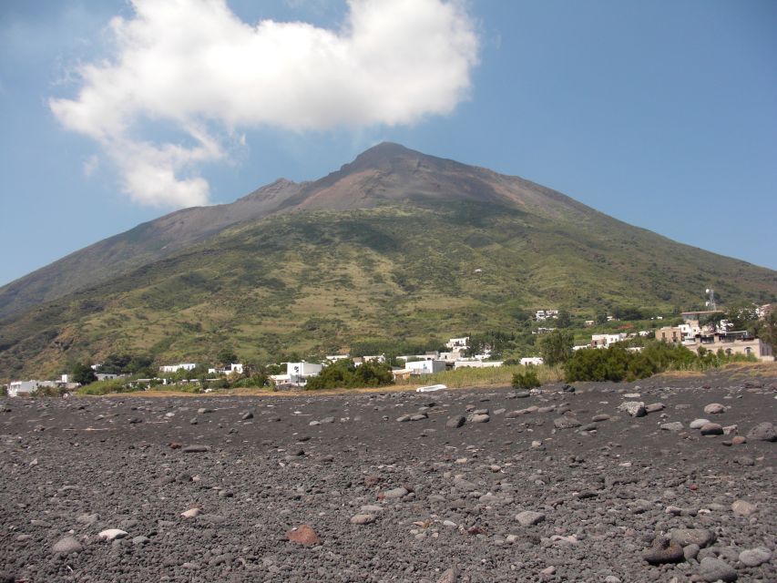 From Taormina: Chic Panarea and Stromboli Day Tour - Watching the Sciara del Fuoco after sunset