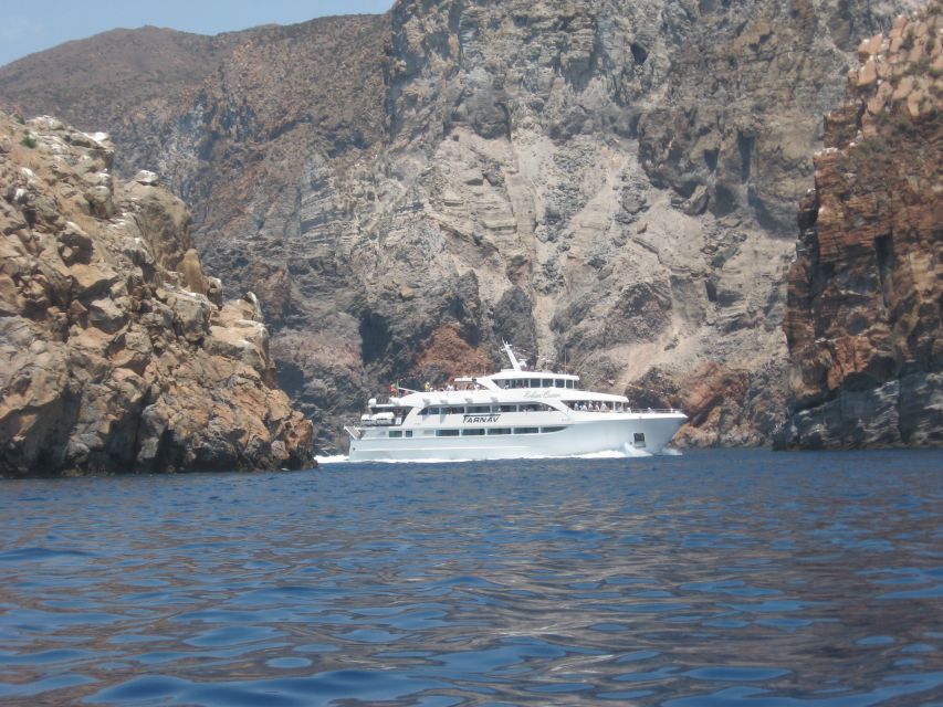 From Taormina: Lipari and Vulcano Mini Cruise Aeolian Tour - Lipari: two hours in the old town