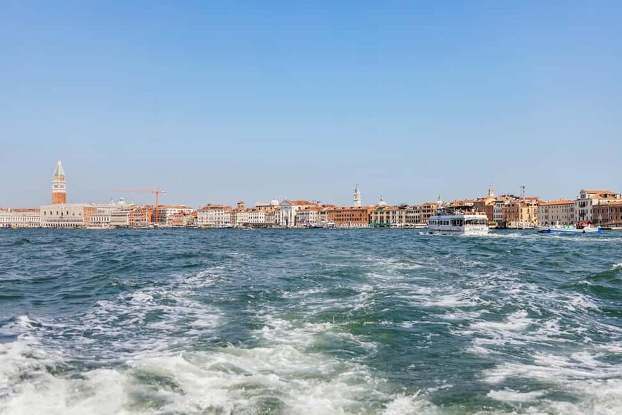 From Venice: Murano & Burano Guided Tour by Private Boat - Key points to know before you go