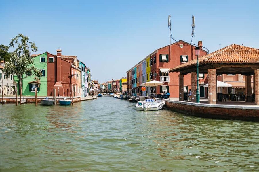 From Venice: Murano & Burano Guided Tour by Private Boat - Burano: lace, color, and a slower walk