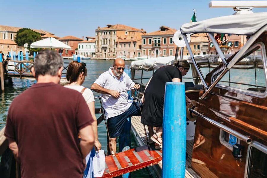 From Venice: Murano & Burano Guided Tour by Private Boat - The boat ride from Venice