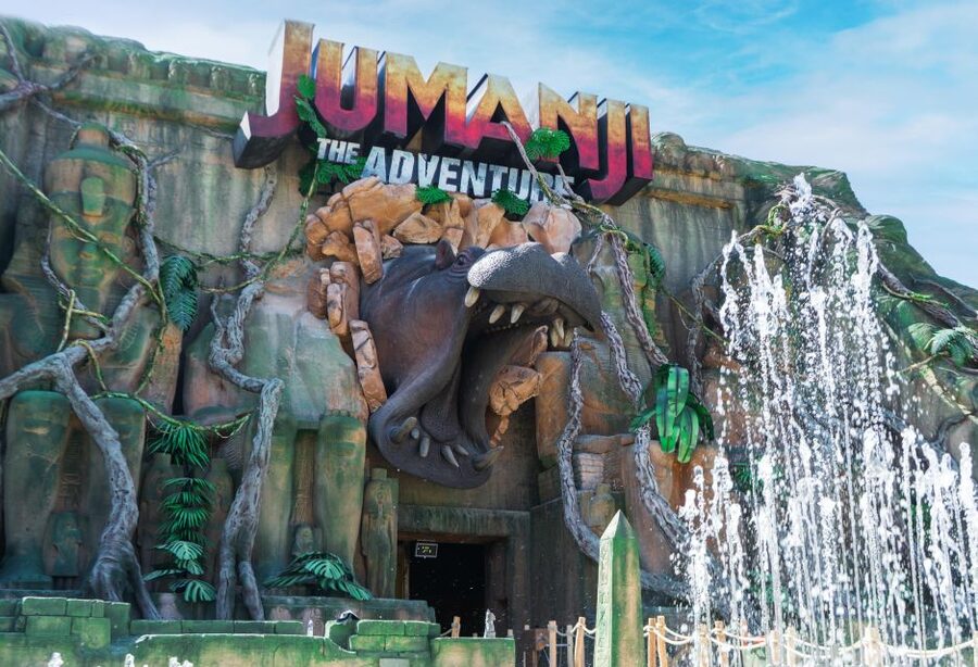 Gardaland Park: Open Date Entry Ticket - Food, shade, shops, and the practical side of a full day