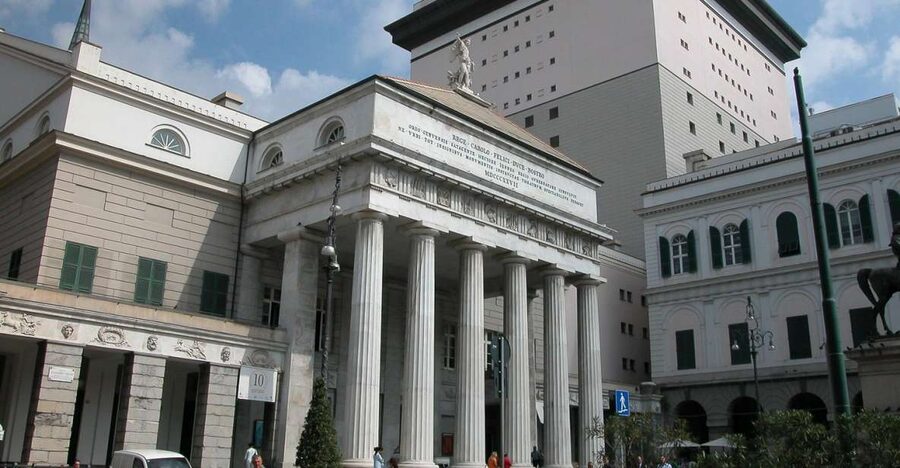 Genoa: 2-Hour Guided Walking Tour of the Historical Center - Meeting at Via Garibaldi 12red