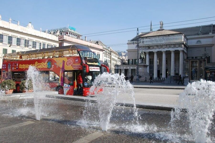 Genoa: Hop-on Hop-off Tour Ticket - The blue Coastline Route and the trip to Boccadasse