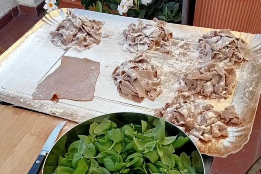 Genova: Homemade Pasta & Pesto Local Chef Class with Wine - The terrace, the table, and the extra courses