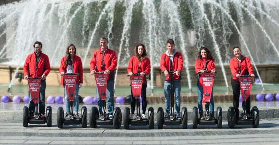 Genova: Segway Tour - Porto Antico gives you room to get oriented