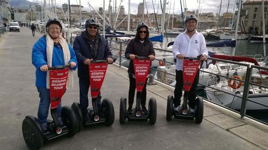 Genova: Segway Tour - Noble streets, churches, and city landmarks