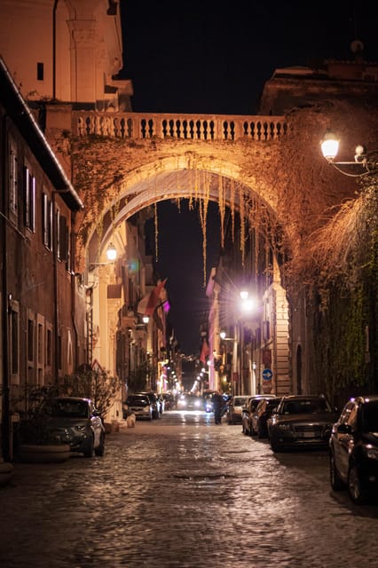 Ghosts, Legends & Mysteries of Rome Tip-Based Walking Tour - How the tip-based price really works