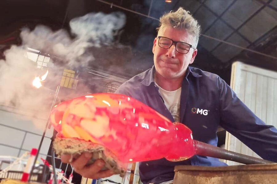Glass Blowing Show Visit Murano Glass Factory & Showroom OMG - Arriving at Fondamenta San Giovanni dei Battuti 4b