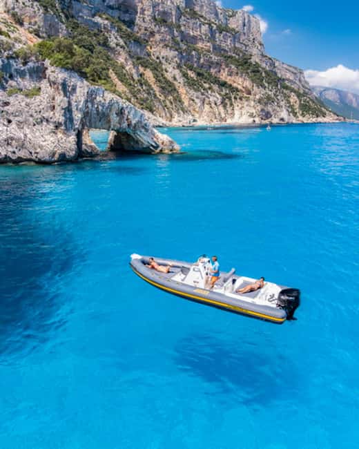 Guided cruise to Cala Goloritzè, Cala Mariolu, Cala Gabbiani, and Biriala - Why this stretch of Sardinia works so well by boat