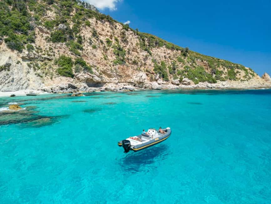 Guided cruise to Cala Goloritzè, Cala Mariolu, Cala Gabbiani, and Biriala - Caves, fjords, and the first photo stops
