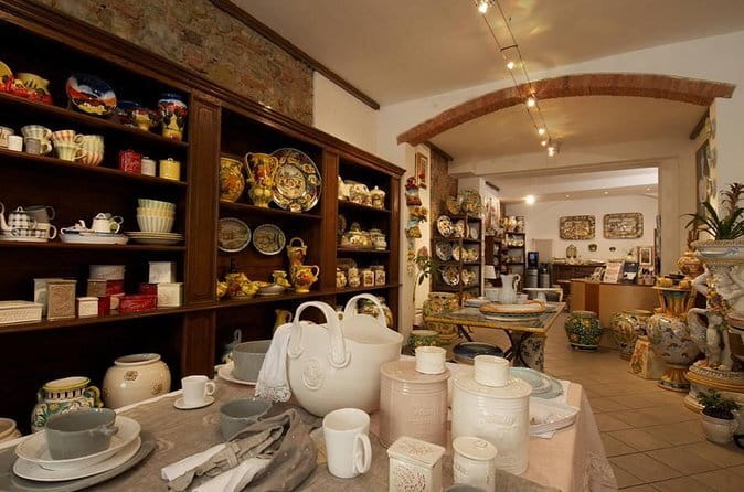 Handmade Tuscan Ceramics Masterclass in Montelupo - Inside the Montelupo ceramics factory