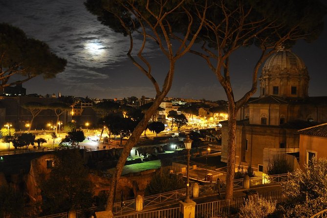 Haunted Rome Ghost Night Walking Tour - A warning at the Fontana del Mascherone