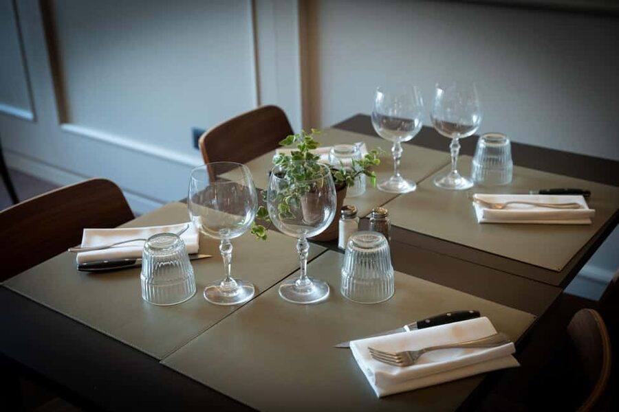 Heart of Florence: Dinner and Three Tenors Concert Ticket - Inside the historic concert venue