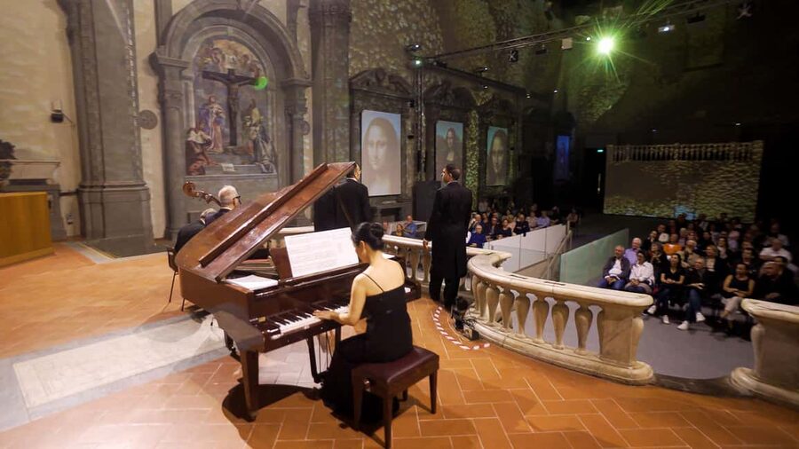 Heart of Florence: Dinner and Three Tenors Concert Ticket - Choosing VIP, central, or back seats