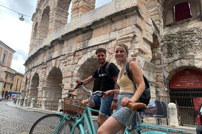 Highlights and hidden gems Verona Bike Tour - The guides make the difference