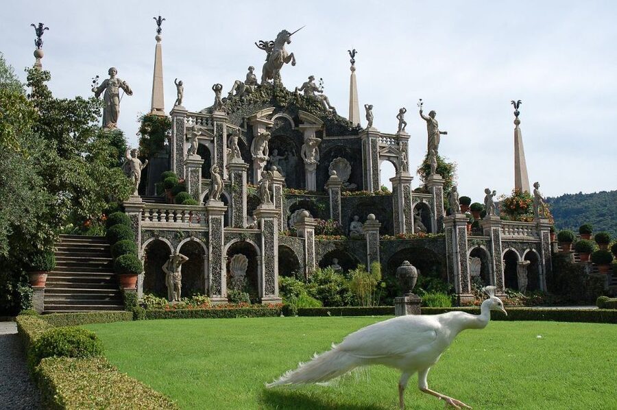 Isola dei Pescatori and Isola Bella Hop-on Hop-off Boat - Starting at Stresa’s Marconi dock