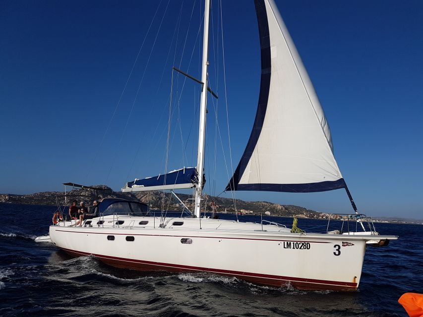 La Maddalena: Full-Day Sailing Trip - Budelli and the Piscine di Budelli