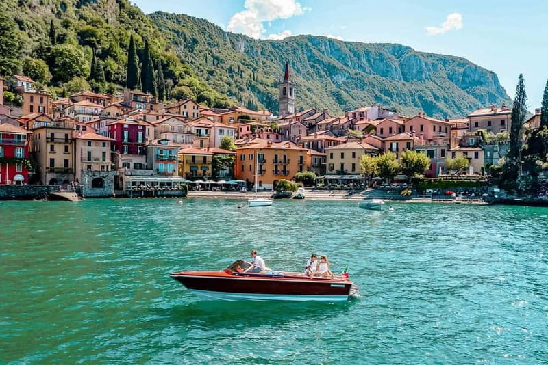 Lake Como: Classic Boat Private Tour - Why a wooden boat changes the Lake Como view