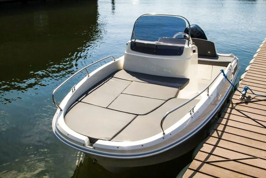Lake Como: Motor Boat Rental - Who will enjoy this most