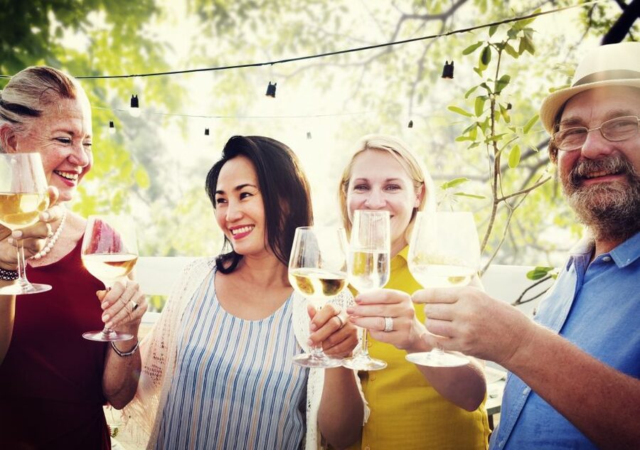 Lake Como: Winery Tour with Wine Tasting - Three wines on the tasting terrace