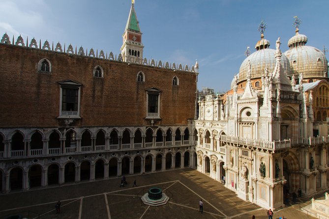 Legendary Venice: Doge's Palace, St Mark's & VIP Terrace Access - Doge’s Palace and the machinery of Venetian power