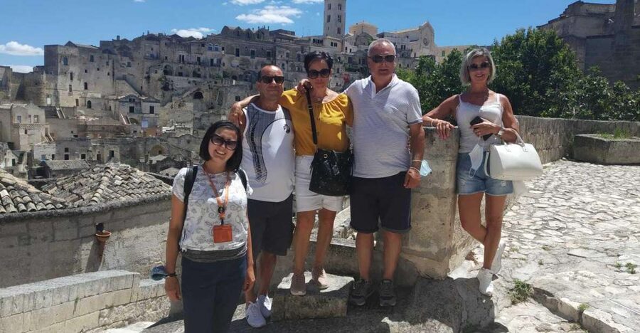 Matera: 3-hour Private Full Sassi di Matera Guided Tour - Casa Grotta explains everyday life