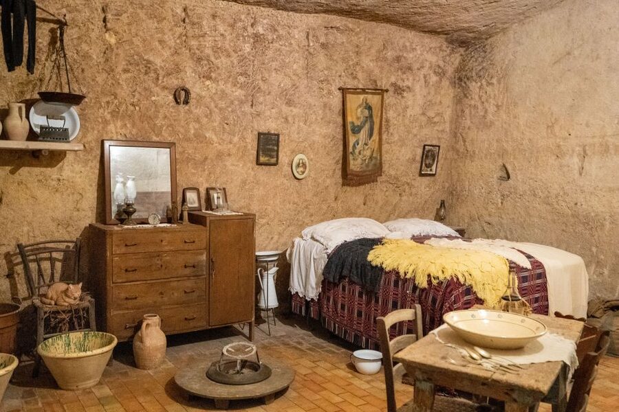 Matera: Sassi Tour with Cave House and Rupestrian Church - Why a guided walk helps in Matera