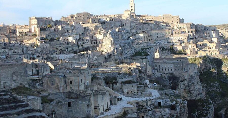 Matera: Sassi Tour with Entry to Rock Houses and Churches - Why a guided walk helps in Matera