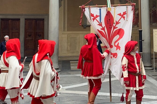 Medici Legends & Renaissance Wonders: Florence Small Group Tour - Palazzo Pitti and the Medici collection