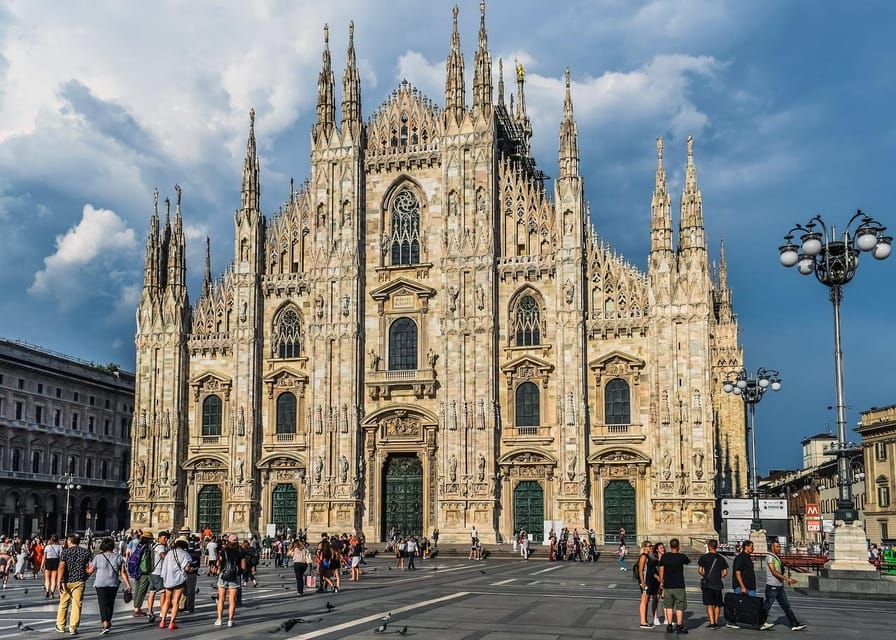 Milan: Cathedral and Terraces Guided Tour with Tickets - Timing, Meeting Point, and Practical Limits
