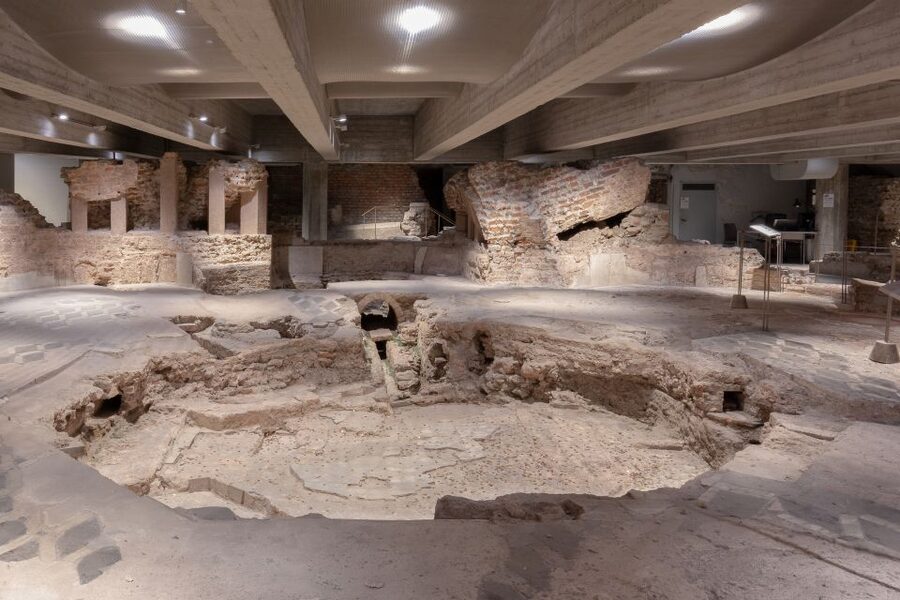 Milan: Cathedral, Archeological Area and Museum Ticket - Go below ground in the Archaeological Area