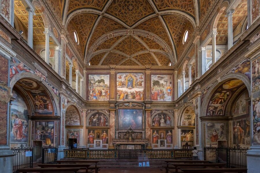 Milan: City Highlights Walking Tour with The Last Supper - Lunch, city squares, and Milan’s public face