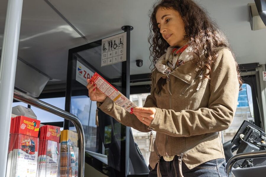 Milan: City Sightseeing Hop-On Hop-Off Bus with Audio Guide - Who gets the most from this ticket?