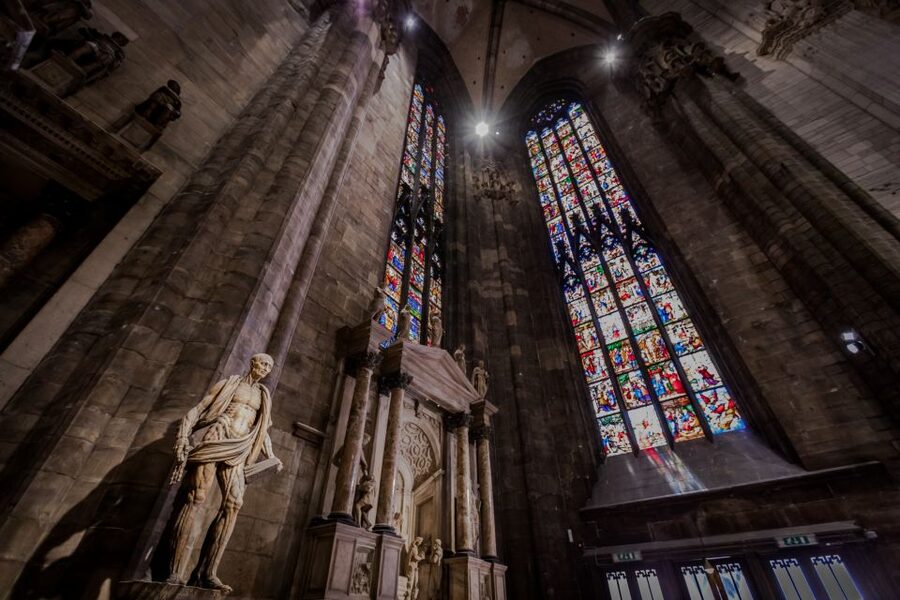 Milan Duomo and Rooftop 2-Hour Guided Tour - What the two-hour schedule feels like