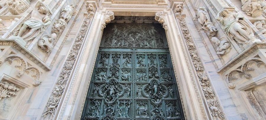 Milan: Duomo & Rooftop Tour with Optional Hop-On Hop-Off Bus - Is the $79.30 price good value?