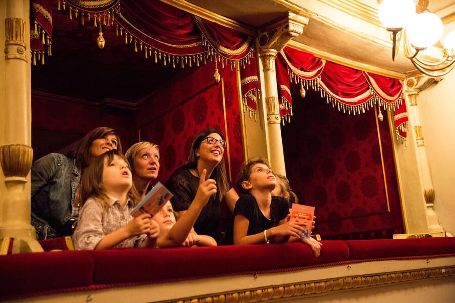 Milan: Entrance Ticket to La Scala Theatre Museum - Start with the view into the auditorium