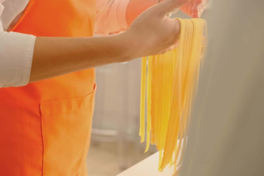 Milan: Fresh Pasta and Tiramisù Class in A Historical Home - How the guides shape the evening