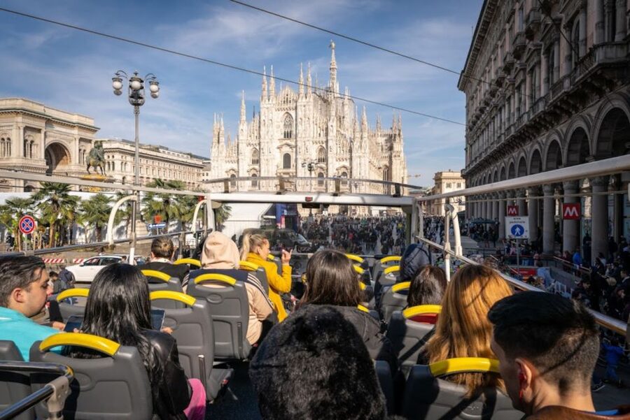 Milan: Gray Line Milan Open Tour Hop-On Hop-Off Bus Tour - What this Milan bus tour actually covers