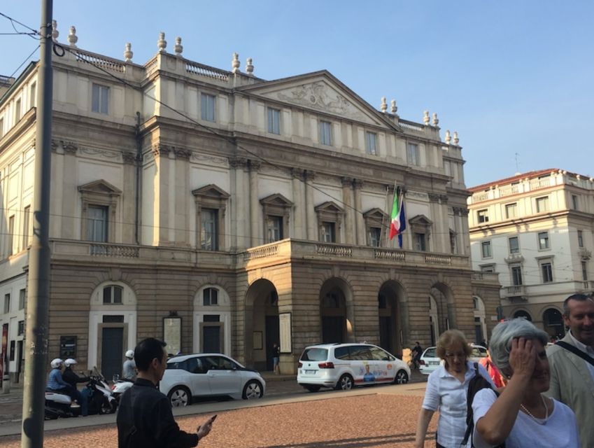 Milan: Guided Duomo, Last Supper and City Centre Tour - What the guide adds to the price
