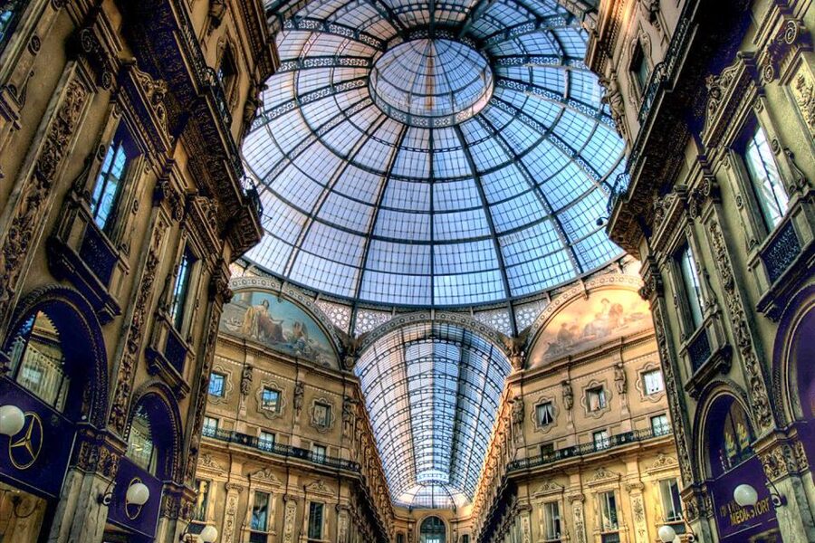 Milan: Guided Walking Tour with Duomo and the Last Supper - The Duomo: scale, stone, and strict entry rules
