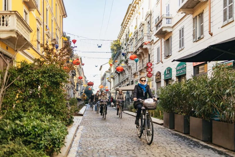 Milan: Hidden Gems Guided Bike Tour - Through upscale residential districts near the center