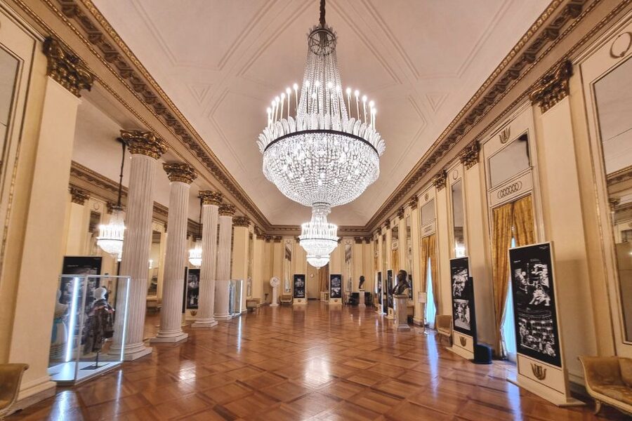 Milan: La Scala Theater and Museum Tour with Entry Tickets - Starting with the museum collection