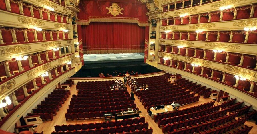 Milan: La Scala Theater & Museum Guided Experience - Why La Scala is worth an hour in Milan
