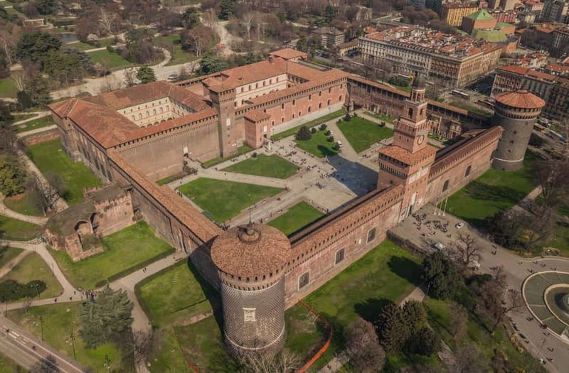 Milan: Last Supper and Sforza Castle Guided Tour - Seeing Leonardo’s Last Supper at Santa Maria delle Grazie